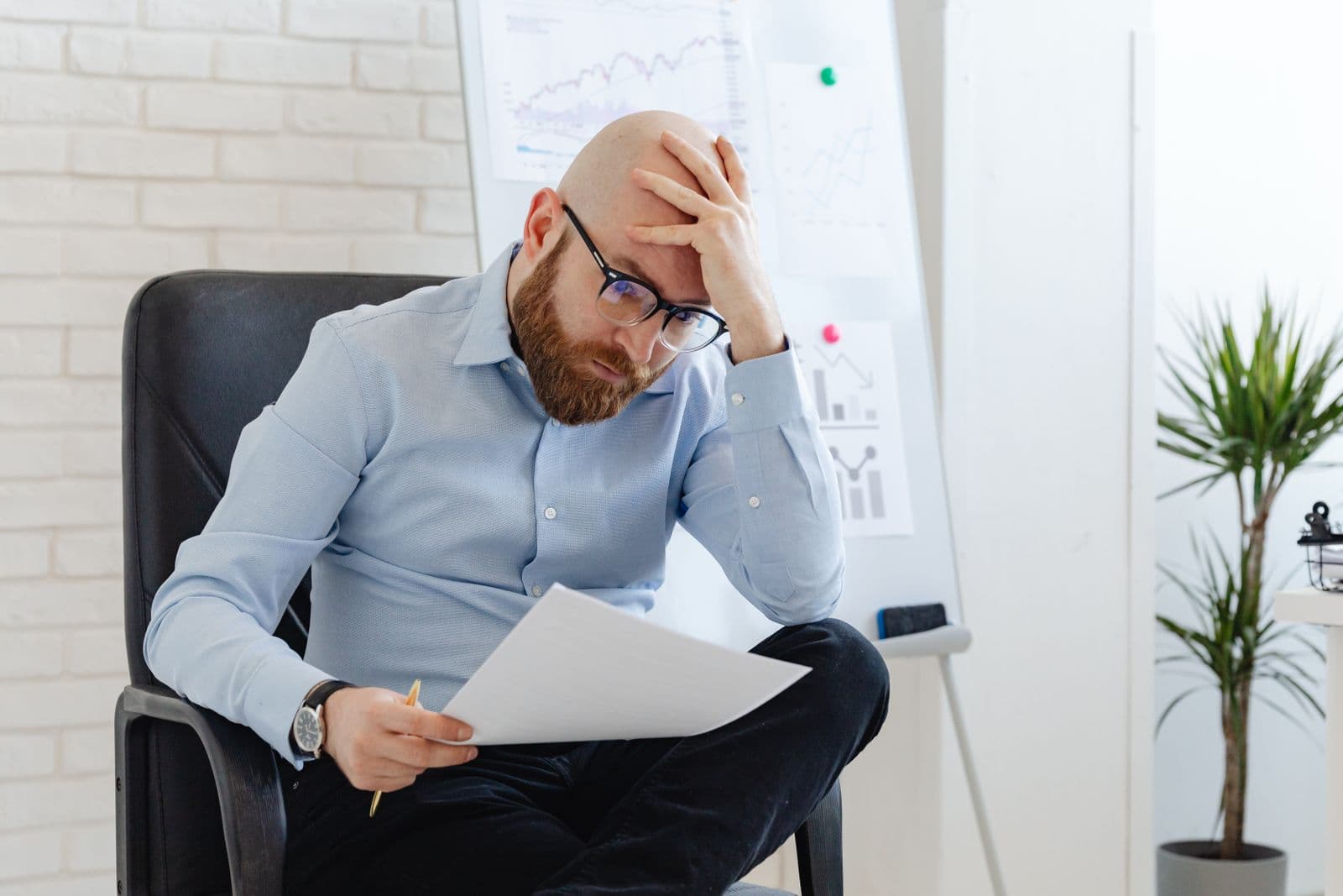 Consultants luring debtors